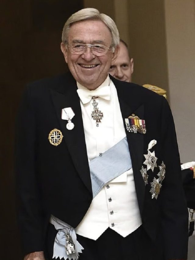 Greek King 2